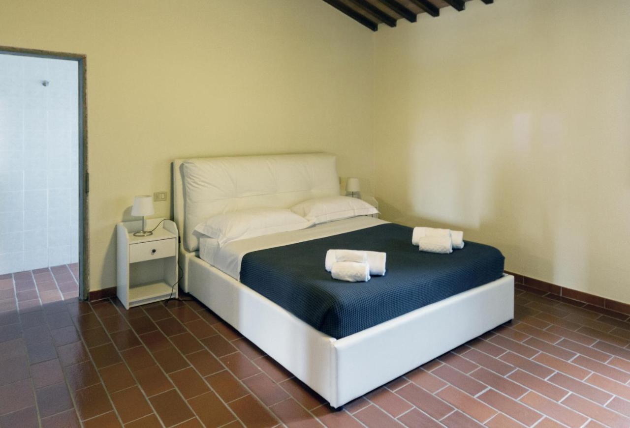 Montevecchio Apartments Montopoli in Val dʼArno Dış mekan fotoğraf