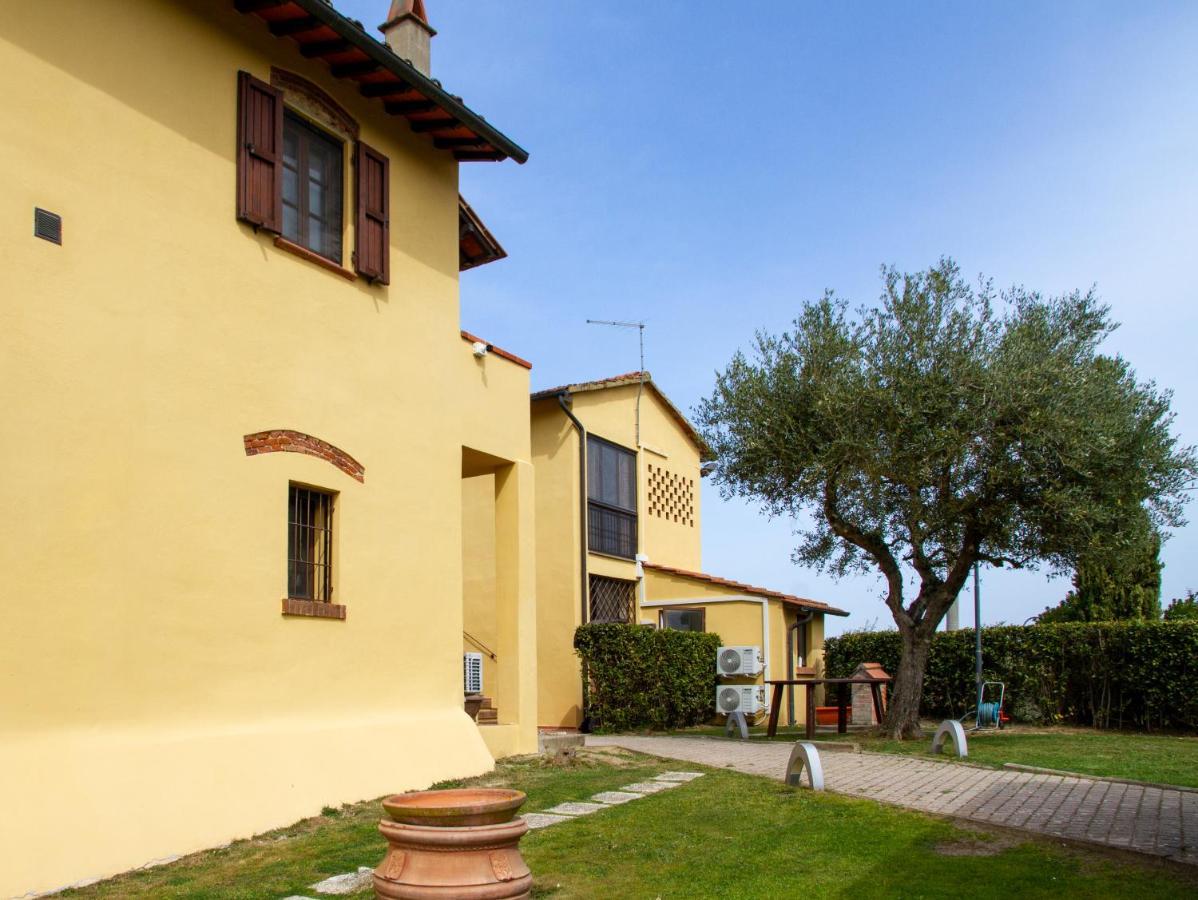 Montevecchio Apartments Montopoli in Val dʼArno Dış mekan fotoğraf