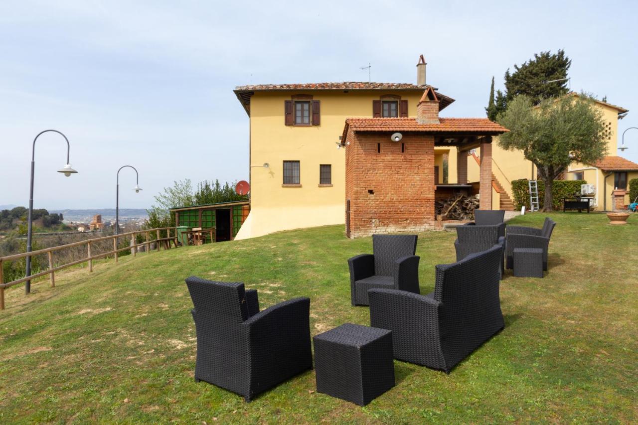 Montevecchio Apartments Montopoli in Val dʼArno Dış mekan fotoğraf