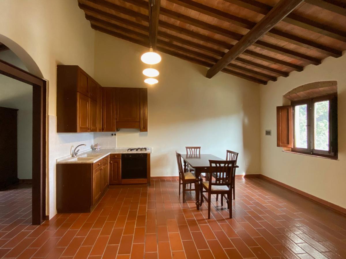 Montevecchio Apartments Montopoli in Val dʼArno Dış mekan fotoğraf