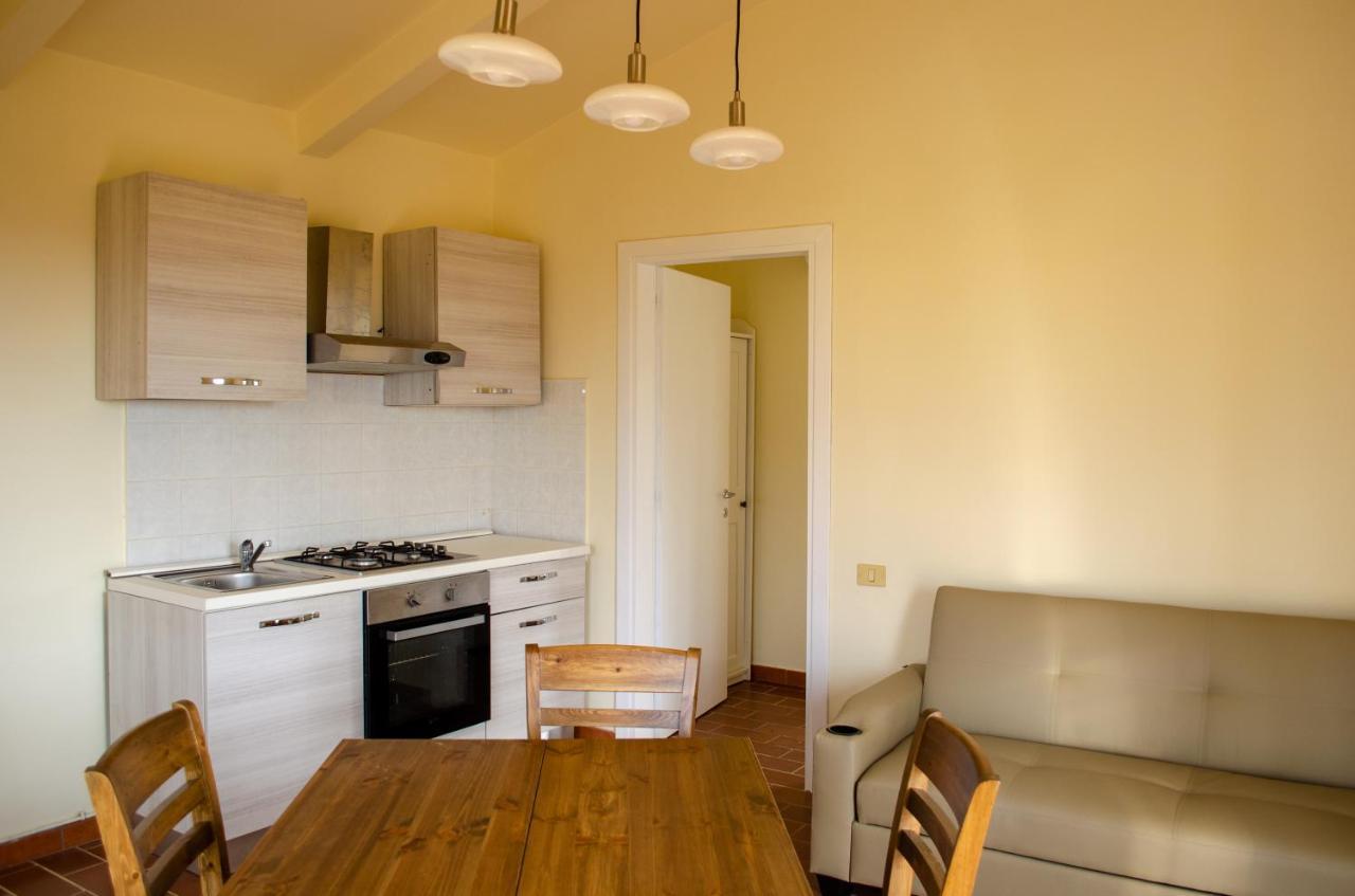 Montevecchio Apartments Montopoli in Val dʼArno Dış mekan fotoğraf