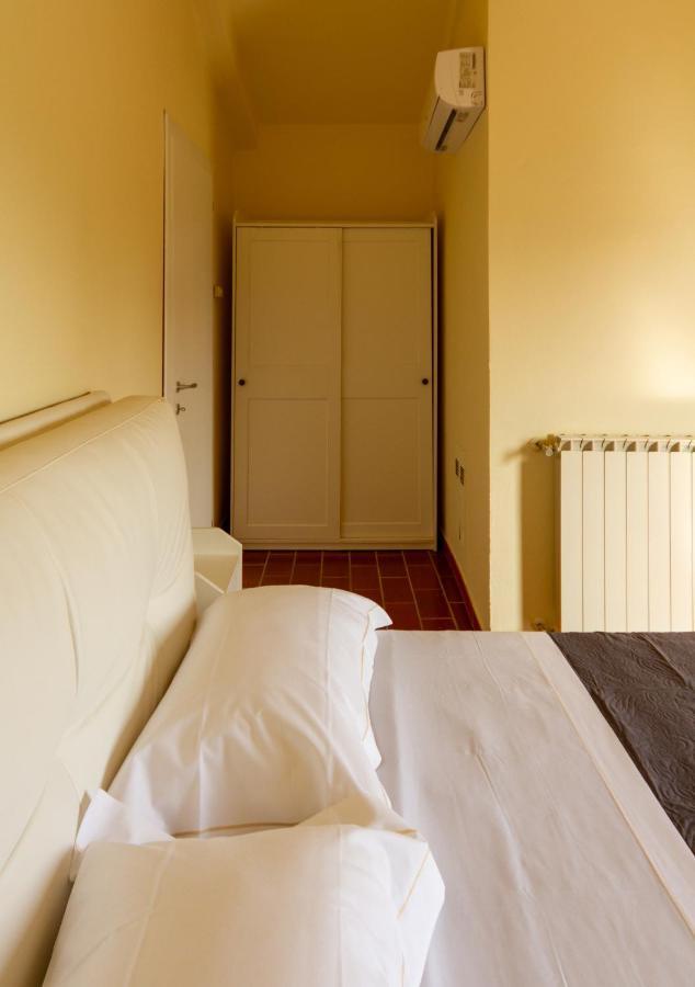 Montevecchio Apartments Montopoli in Val dʼArno Dış mekan fotoğraf